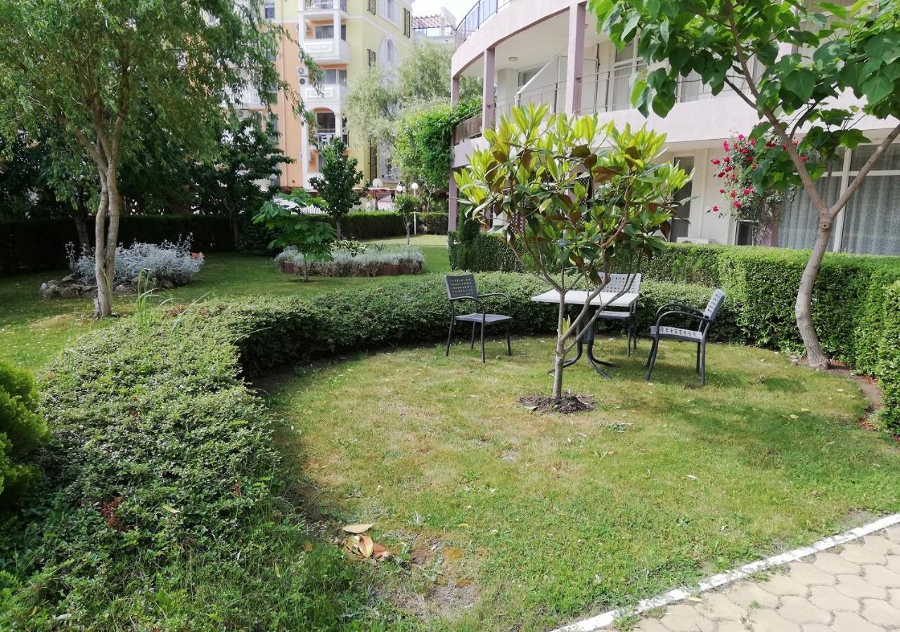 Charis Cozy Family Apart At Sun Village Complex Close To The Beach Slăntjev Brjag Exteriör bild